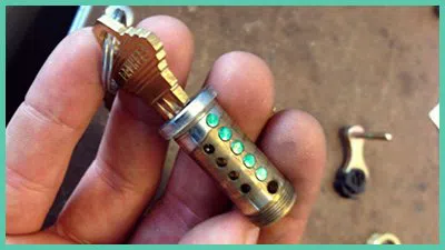 West Palm Beach Lock Master West Palm Beach, FL 561-571-3540 West Palm Beach Lock Master West Palm Beach, FL 561-571-3540 - 12a-ignition